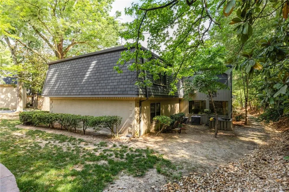 22 Glenald Way Atlanta, GA 30327