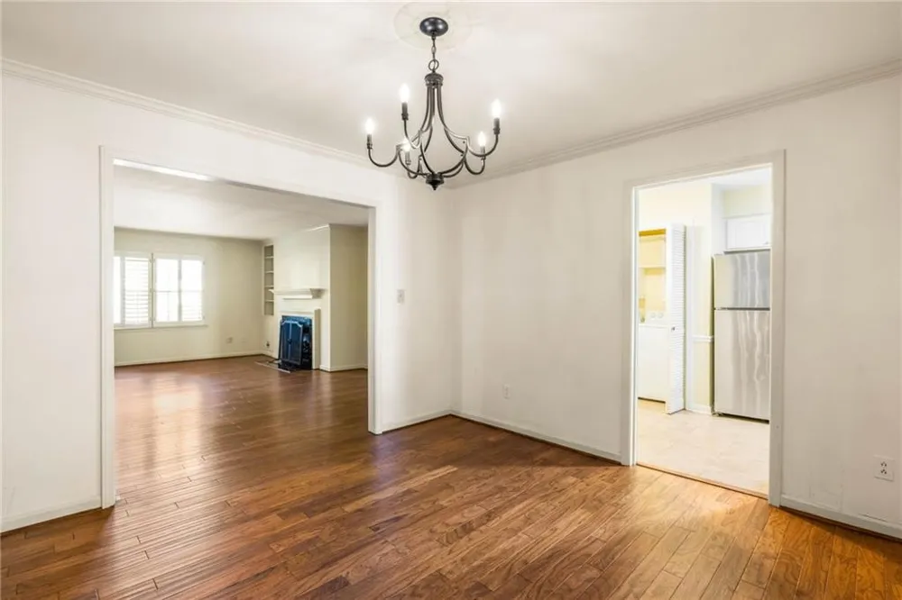 22 Glenald Way Atlanta, GA 30327