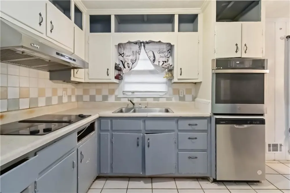 913 Longleaf Drive Forest Park, GA 30297