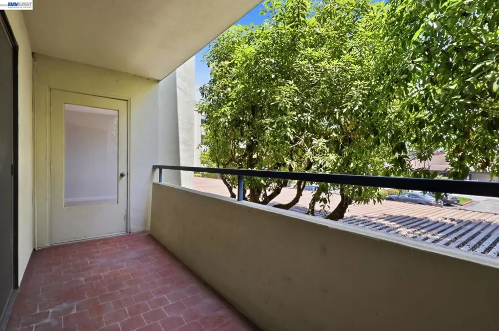 1551 Southgate Ave #115 Daly City, CA 94015