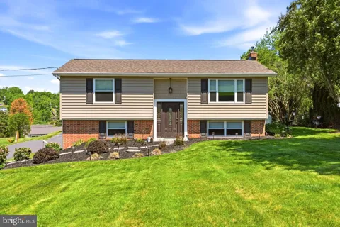706 S SHAWNEE DRIVE