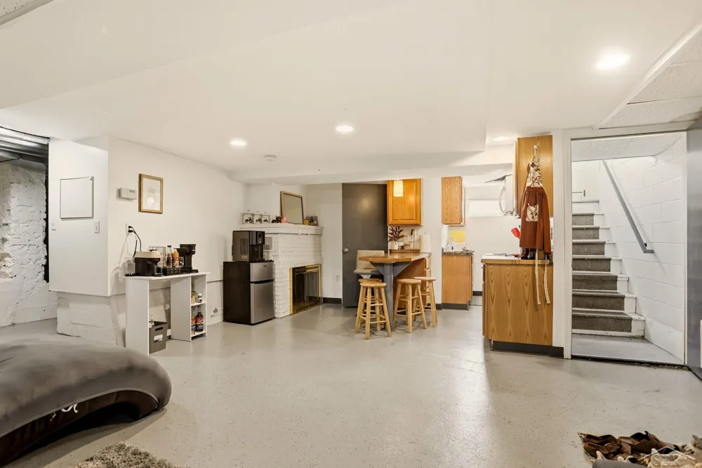3285 Kochville Road Kochville Township, MI 48604