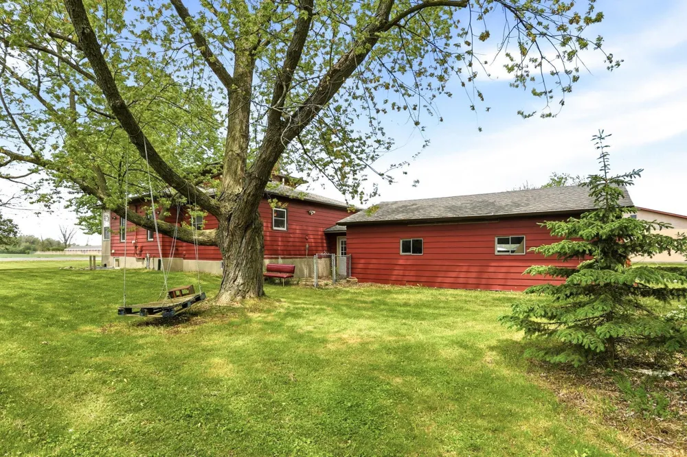 3285 Kochville Road Kochville Township, MI 48604