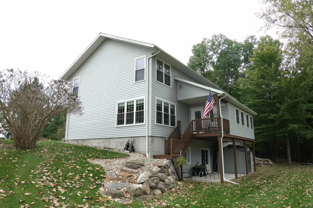 1057 Crown Point Drive Lake Isabella Village, MI 48893