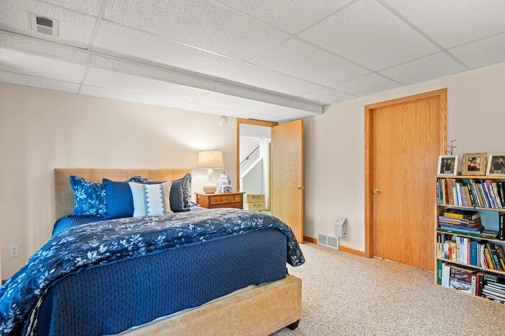 4133 Old Mission Road Peninsula Township, MI 49686