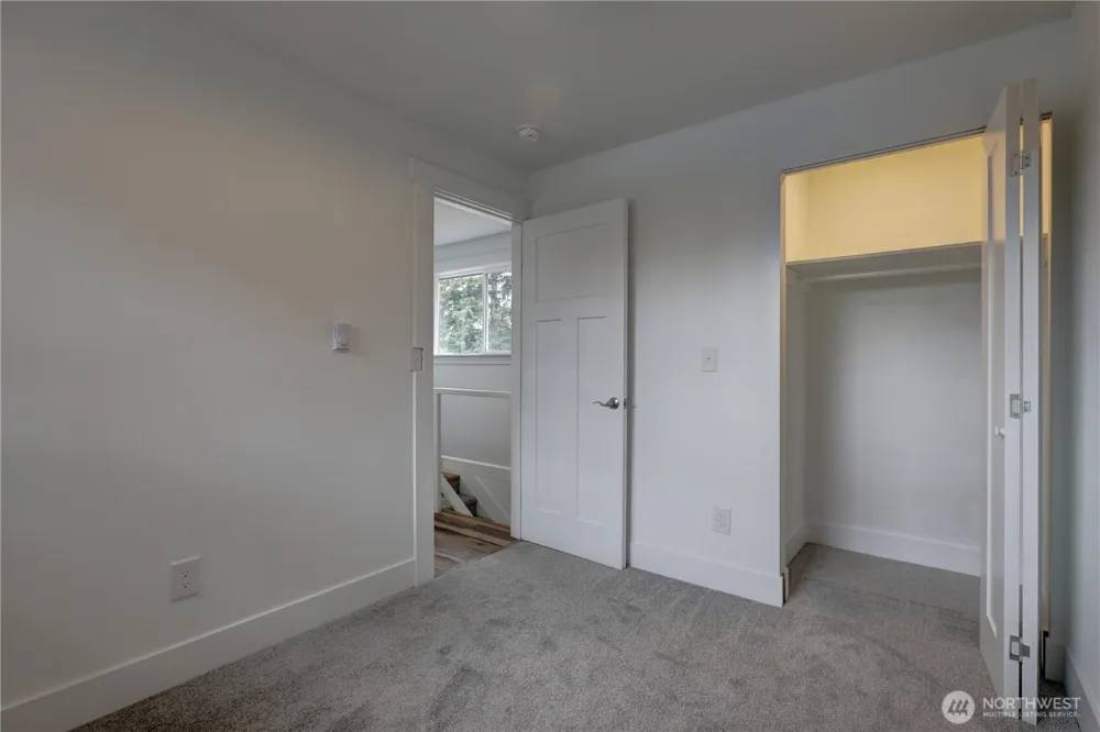 11816 SE 318th Place Auburn, WA 98092