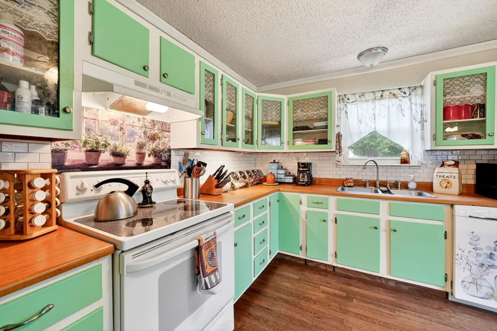 610 Crooked Creek Road Edgewood, TX 75117
