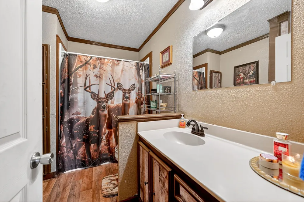 610 Crooked Creek Road Edgewood, TX 75117