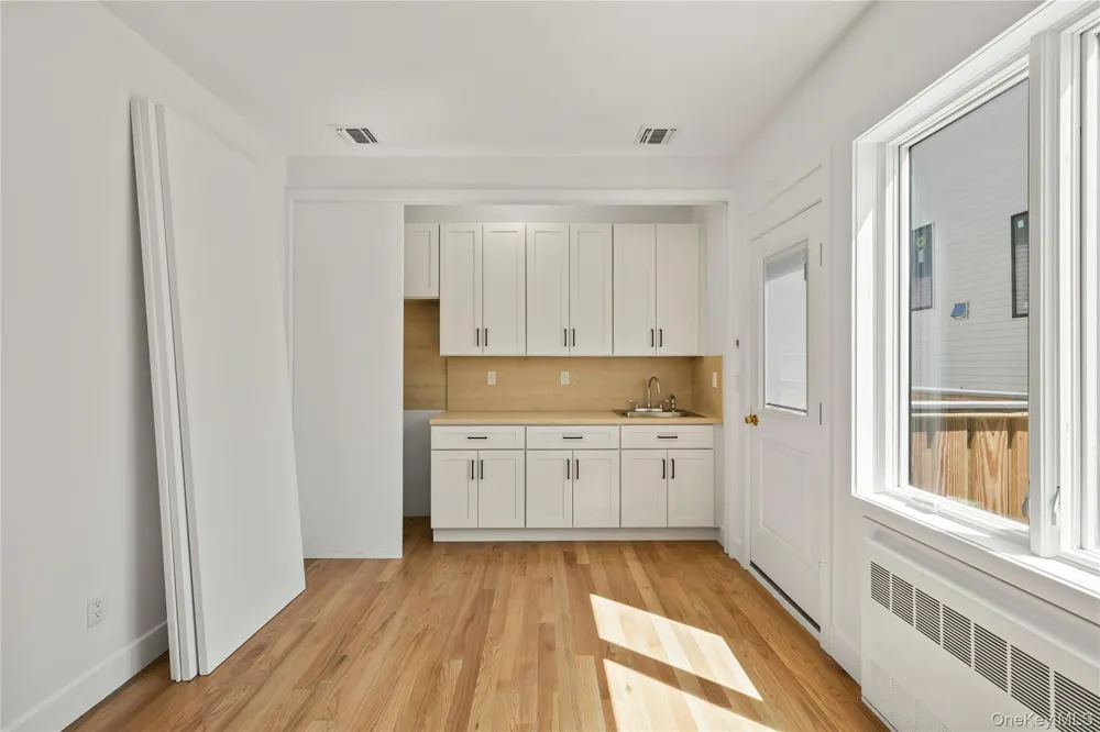 37 Ewing Avenue #202 Spring Valley, NY 10977