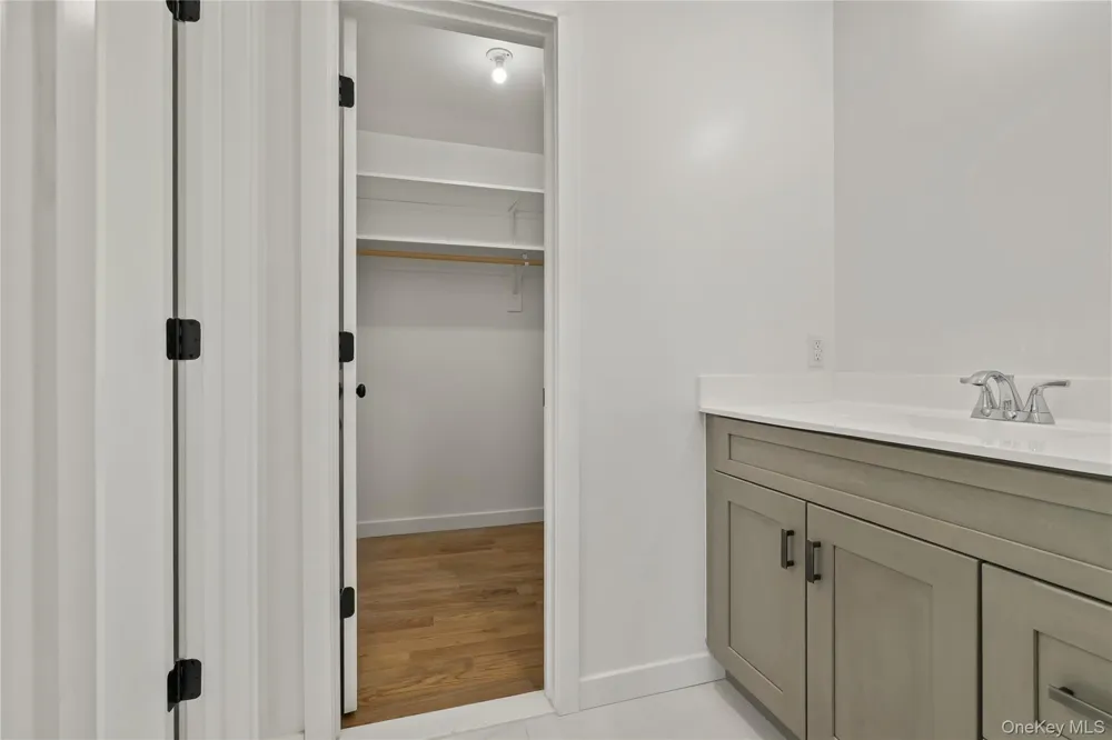 37 Ewing Avenue #202 Spring Valley, NY 10977