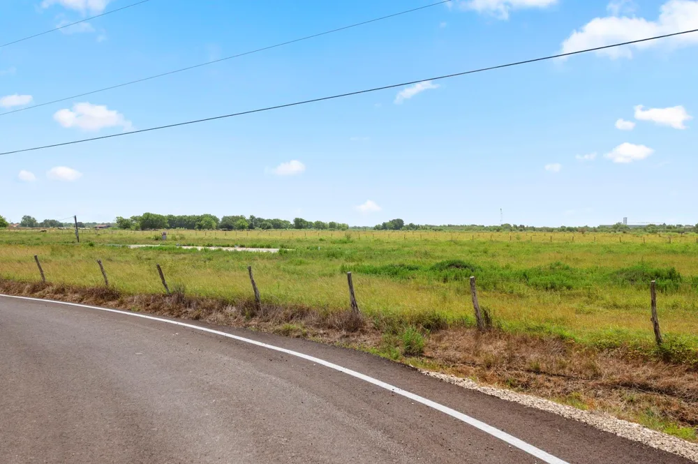 9919 Bohacek Road Beasley, TX 77417