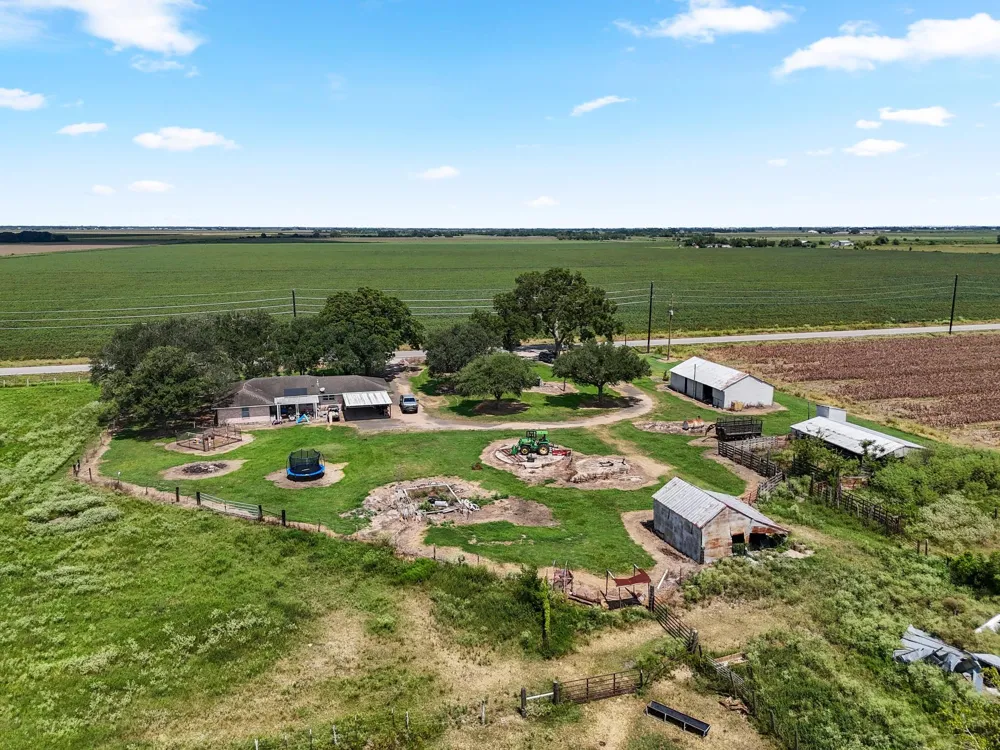 9919 Bohacek Road Beasley, TX 77417