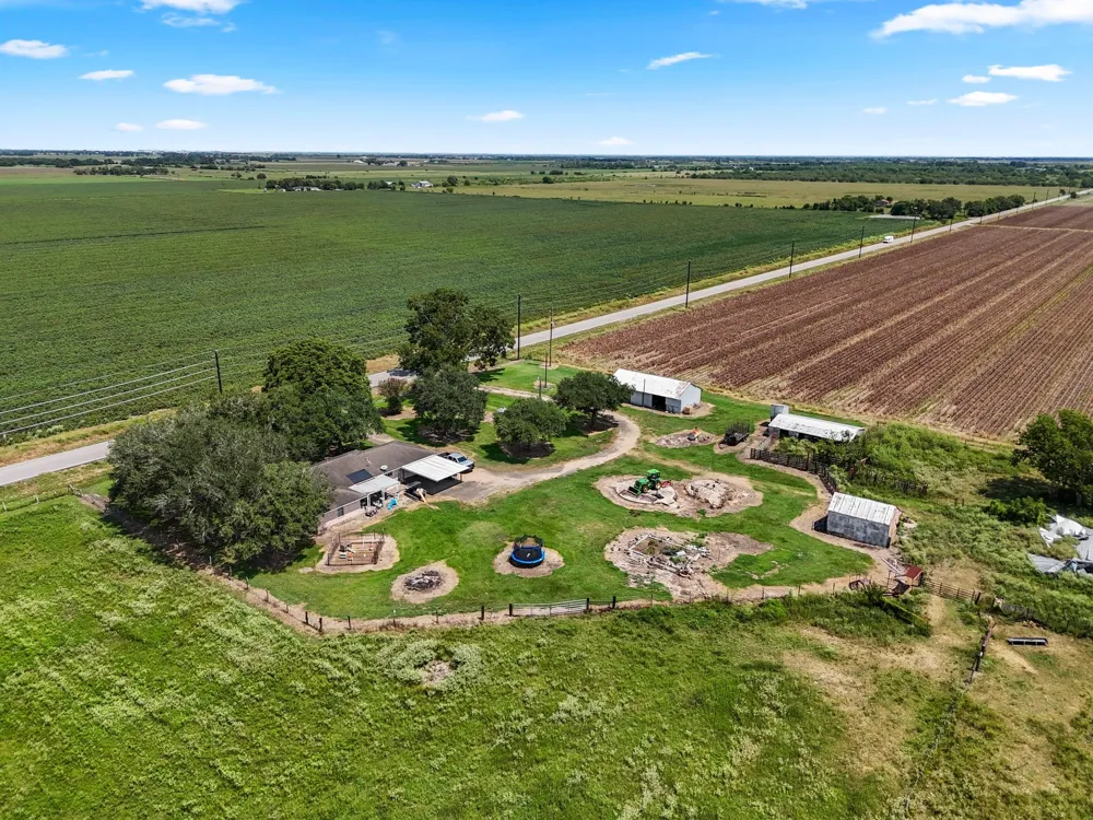 9919 Bohacek Road Beasley, TX 77417