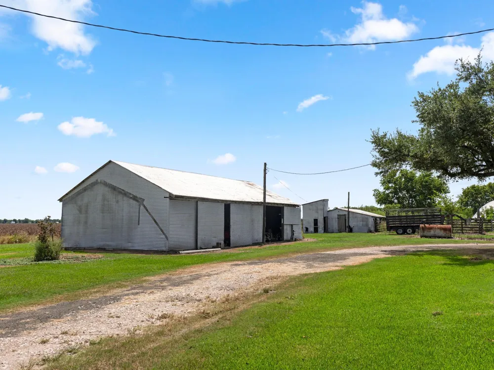 9919 Bohacek Road Beasley, TX 77417