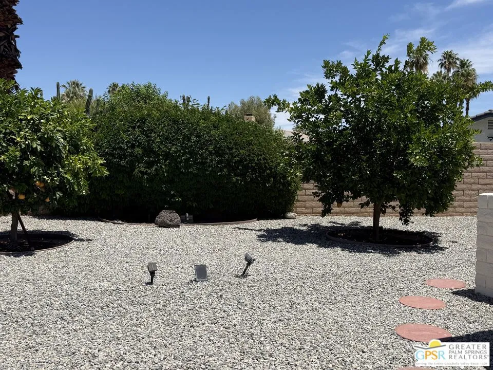 3504 Las Pampas Way Palm Springs, CA 92264