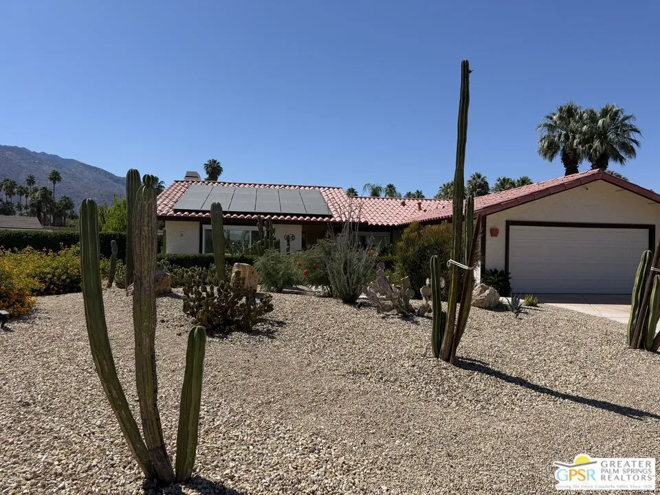3504 Las Pampas Way Palm Springs, CA 92264