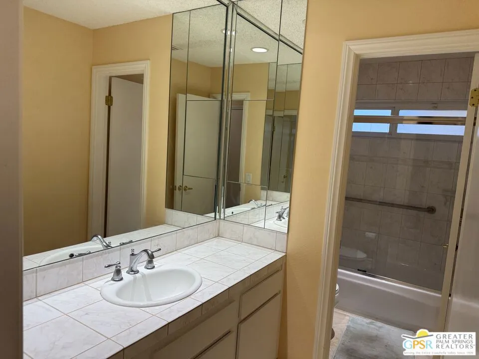 3504 Las Pampas Way Palm Springs, CA 92264