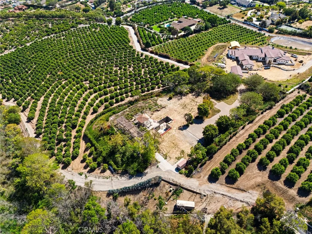 25 Encino Camarillo, CA 93010