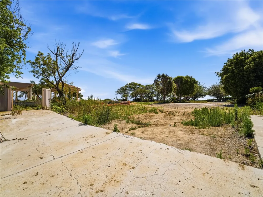25 Encino Camarillo, CA 93010