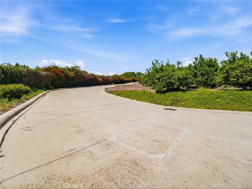 25 Encino Camarillo, CA 93010