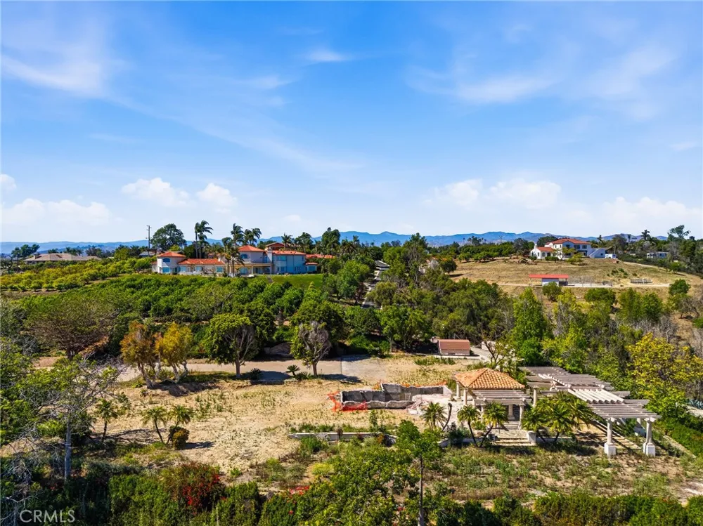 25 Encino Camarillo, CA 93010