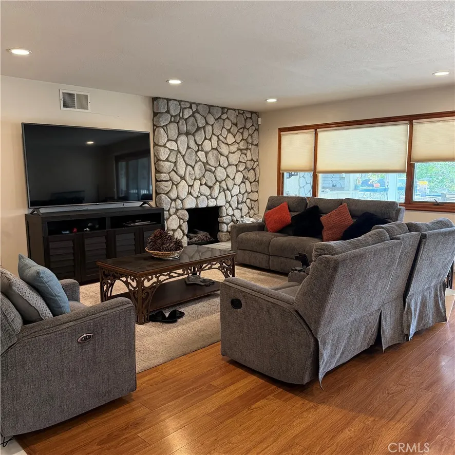 2327 Agostino Drive Rowland Heights, CA 91748