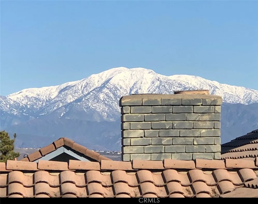 2327 Agostino Drive Rowland Heights, CA 91748