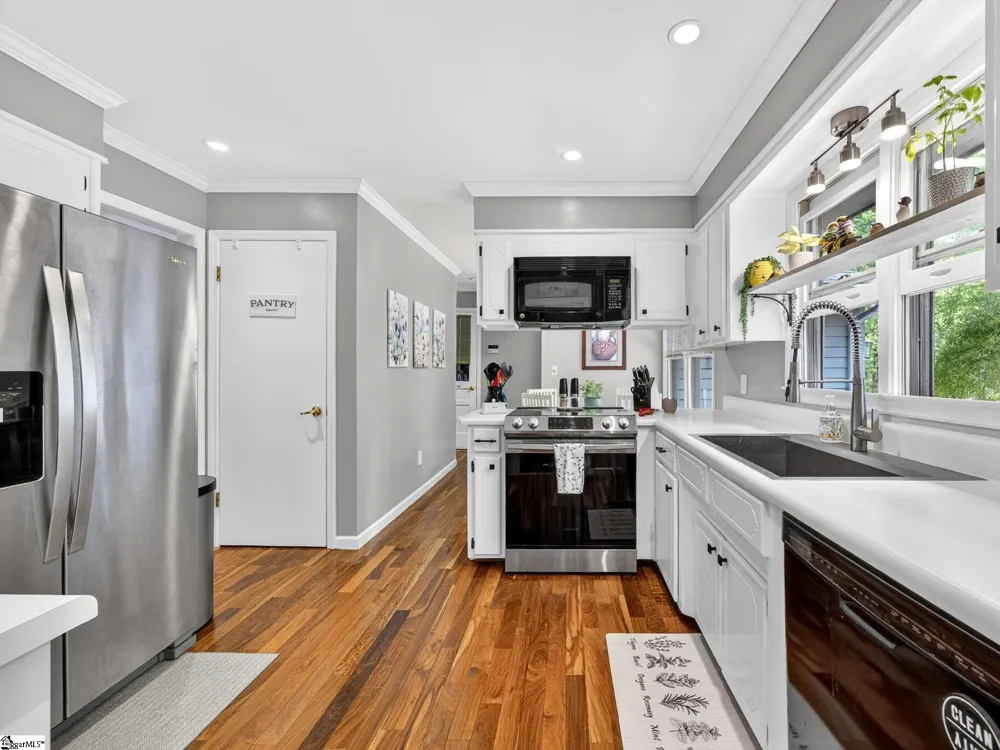 707 Dogwood Trail Tryon, NC 28782