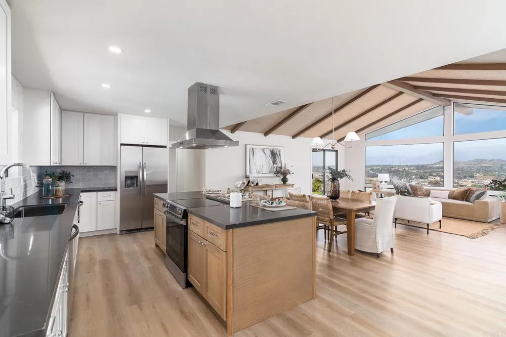 14043 Calle De Vista Valley Center, CA 92082