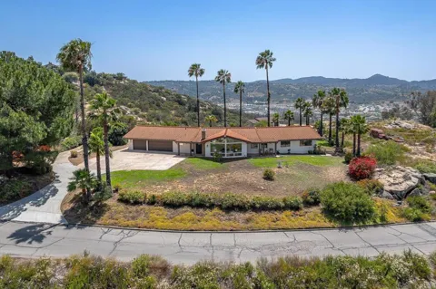 14043 Calle De Vista