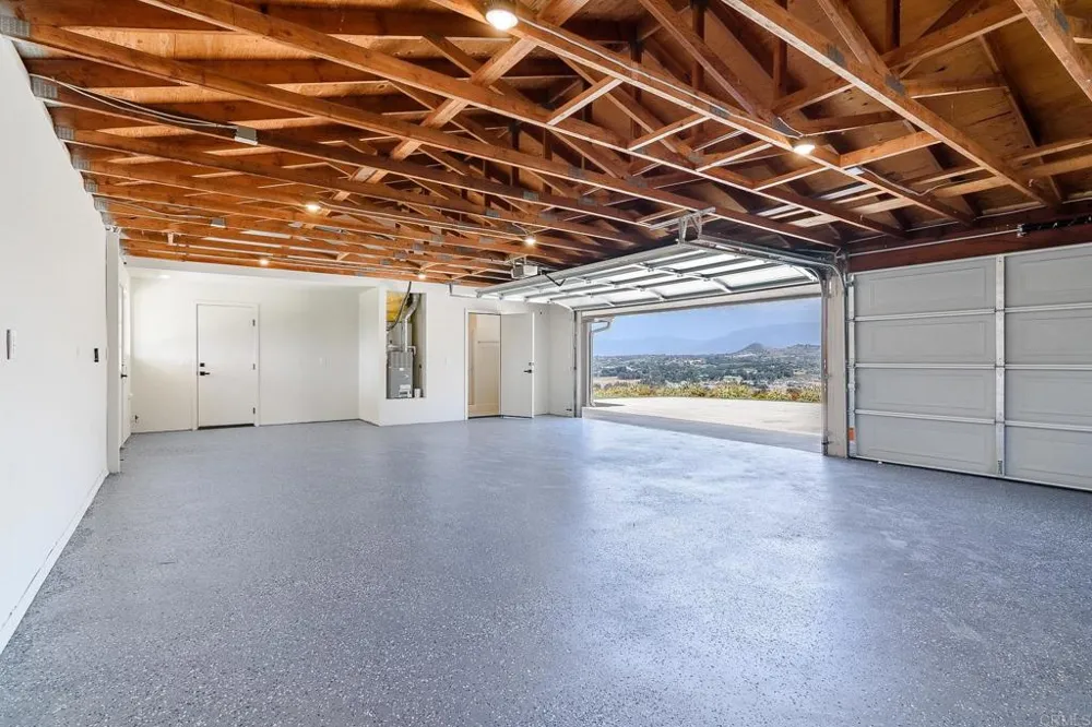14043 Calle De Vista Valley Center, CA 92082