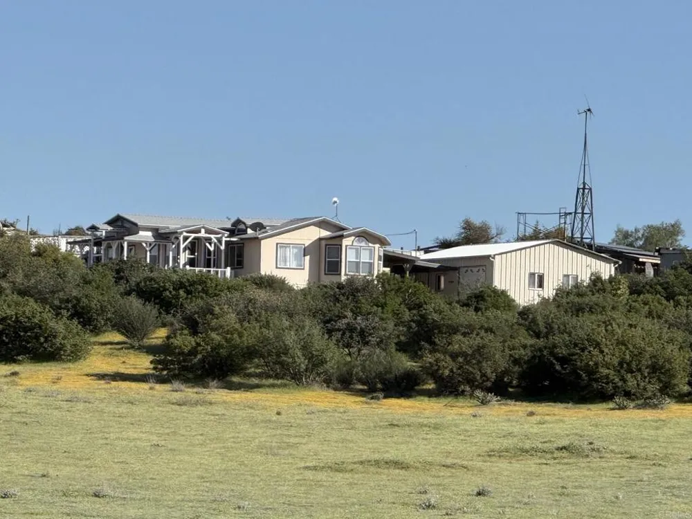 37697 Montezuma Valley Road Ranchita, CA 92066
