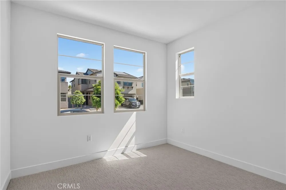 5064 Solace Drive Rancho Mission Viejo, CA 92694
