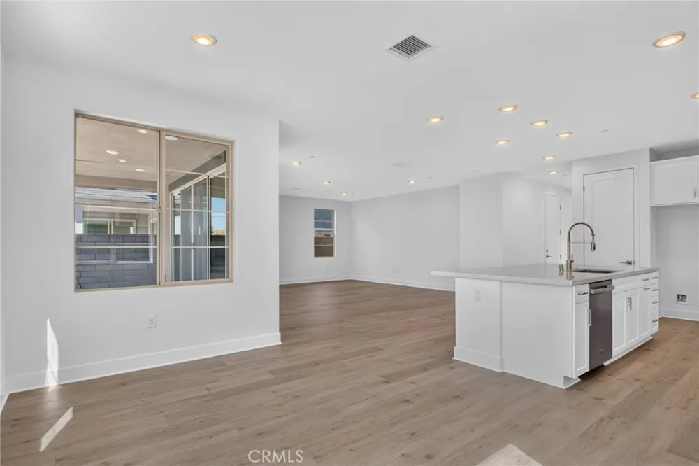 5064 Solace Drive Rancho Mission Viejo, CA 92694