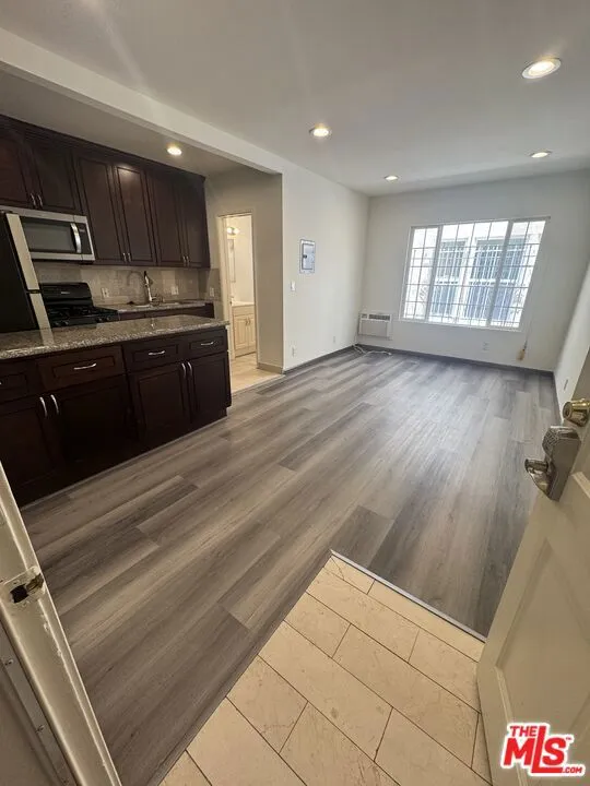 133 S Crescent Drive #7 Beverly Hills, CA 90212