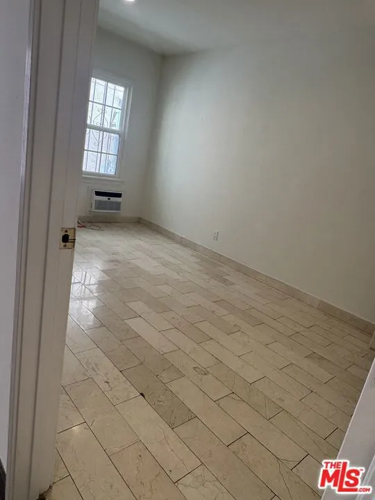 133 S Crescent Drive #7 Beverly Hills, CA 90212