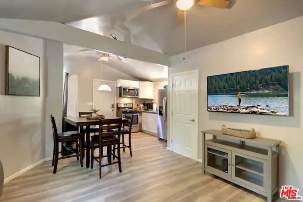 39219 Cedar Dell Road Big Bear, CA 92333