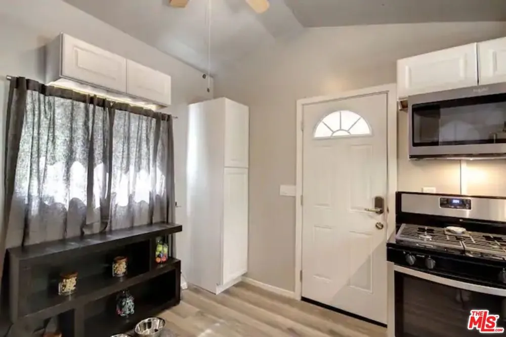 39219 Cedar Dell Road Big Bear, CA 92333