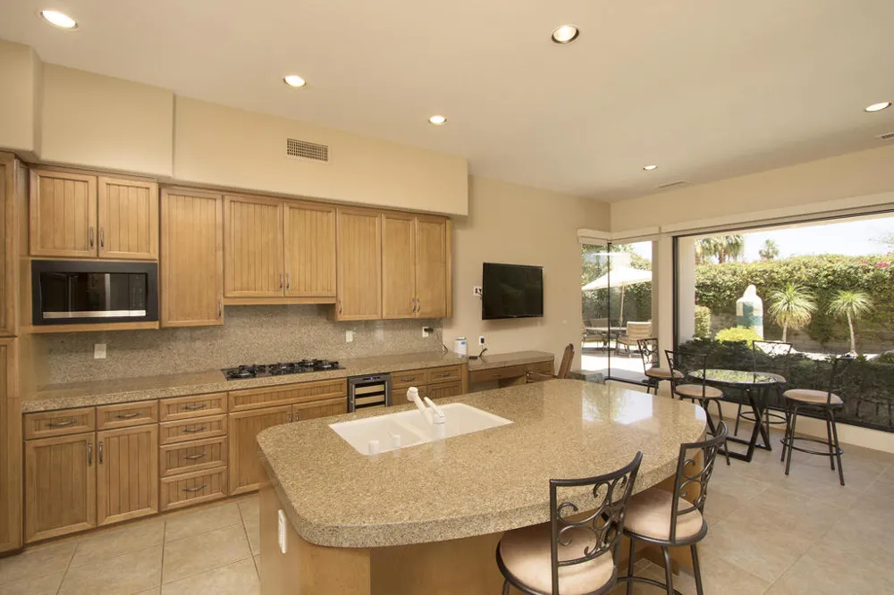 45750 Indian Canyon Road Indian Wells, CA 92210