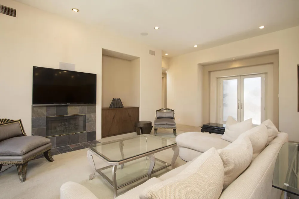 45750 Indian Canyon Road Indian Wells, CA 92210