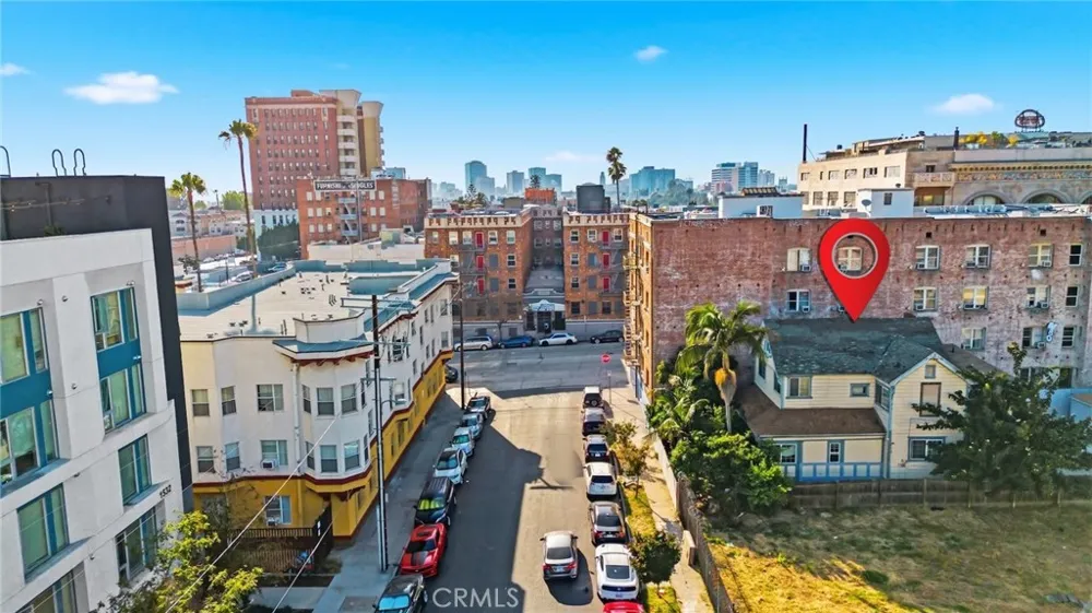 1545 Cambria Los Angeles, CA 90017