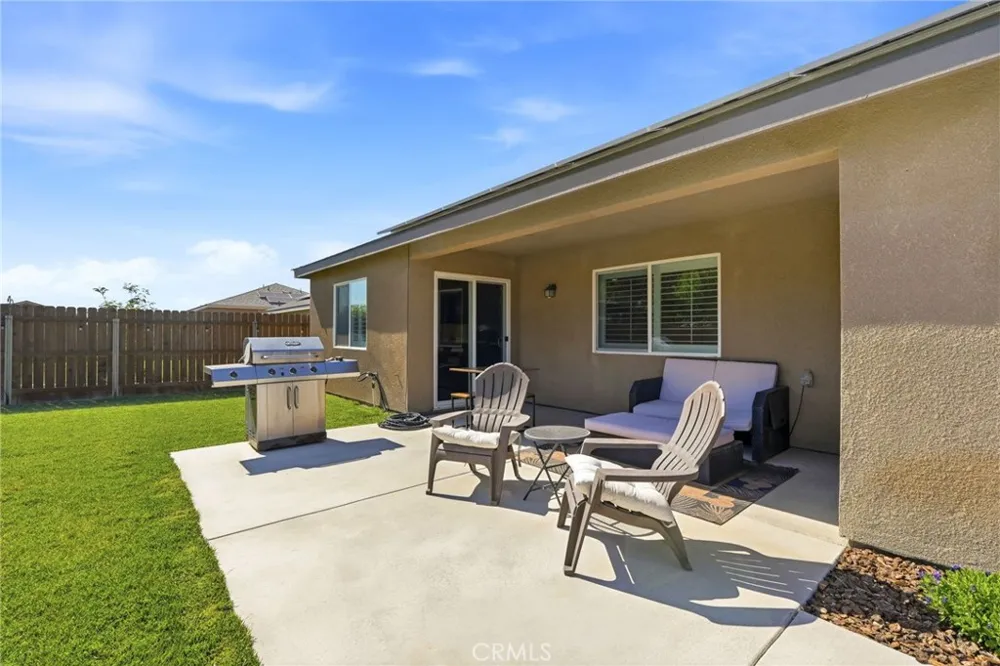 2045 W Chianti Way Hanford, CA 93230