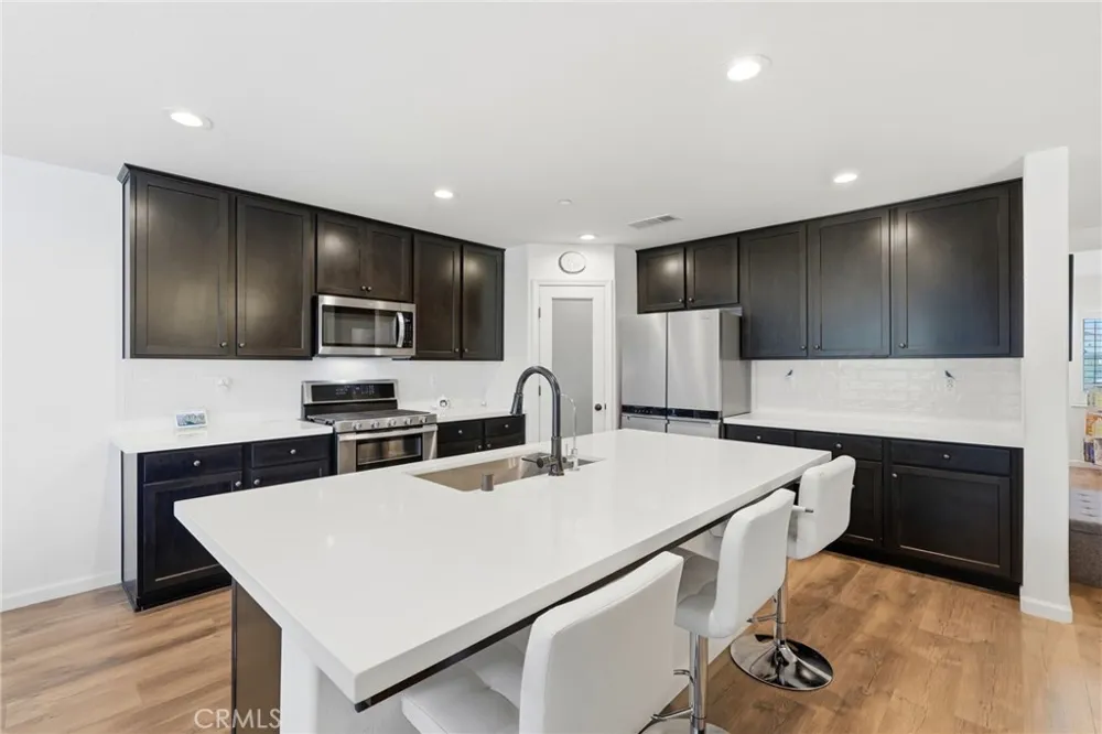 2045 W Chianti Way Hanford, CA 93230