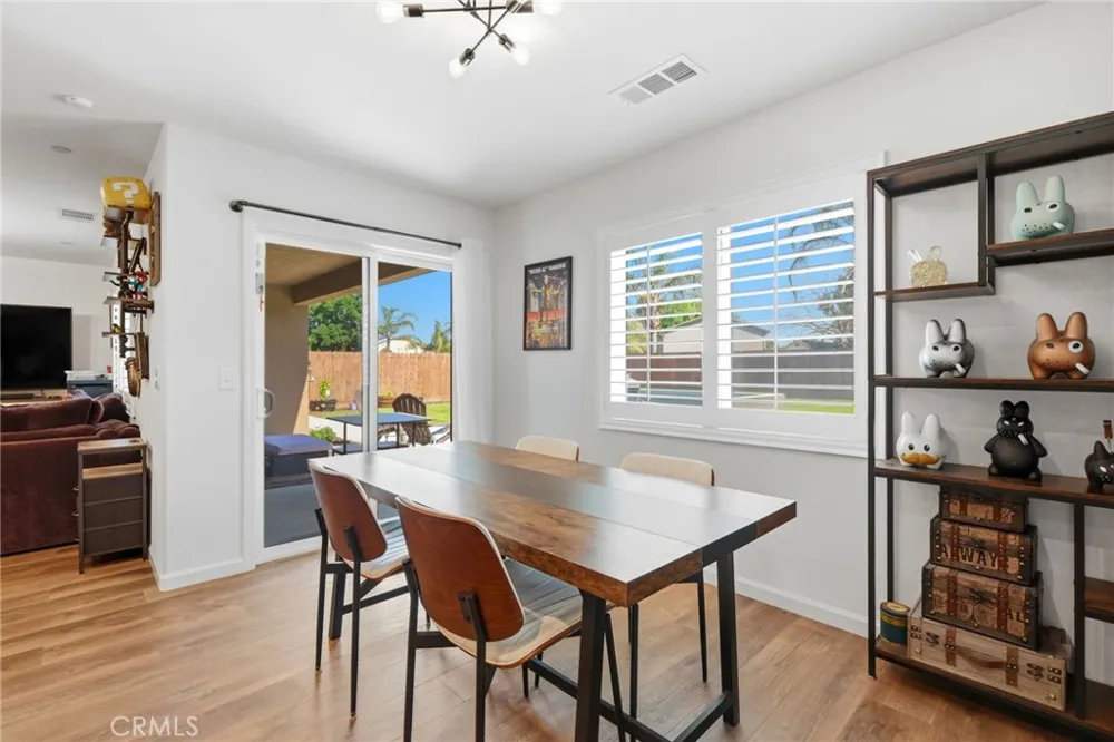 2045 W Chianti Way Hanford, CA 93230