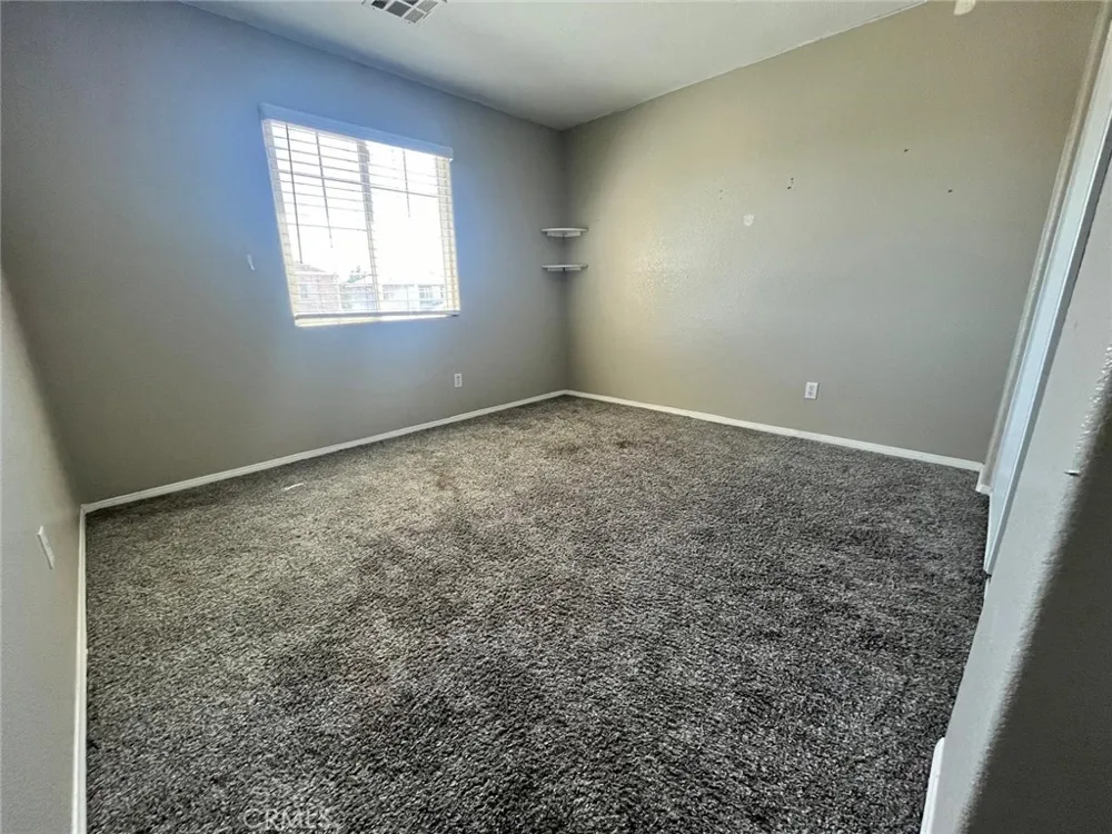 9375 Agave Drive Hesperia, CA 92344
