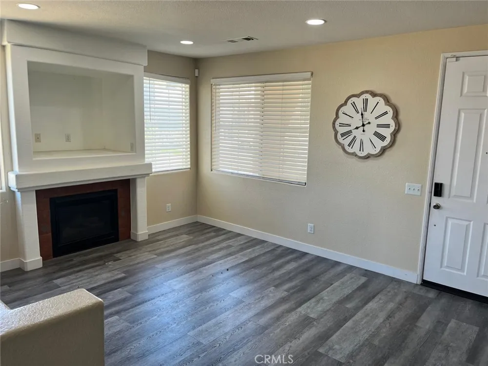 9375 Agave Drive Hesperia, CA 92344