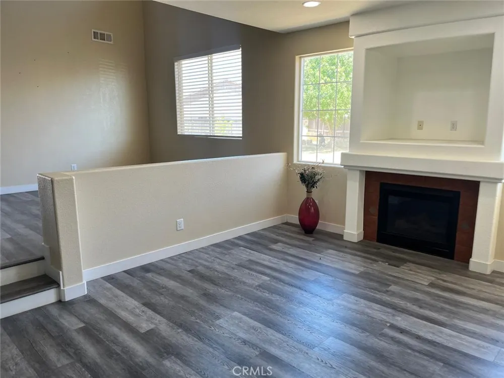 9375 Agave Drive Hesperia, CA 92344