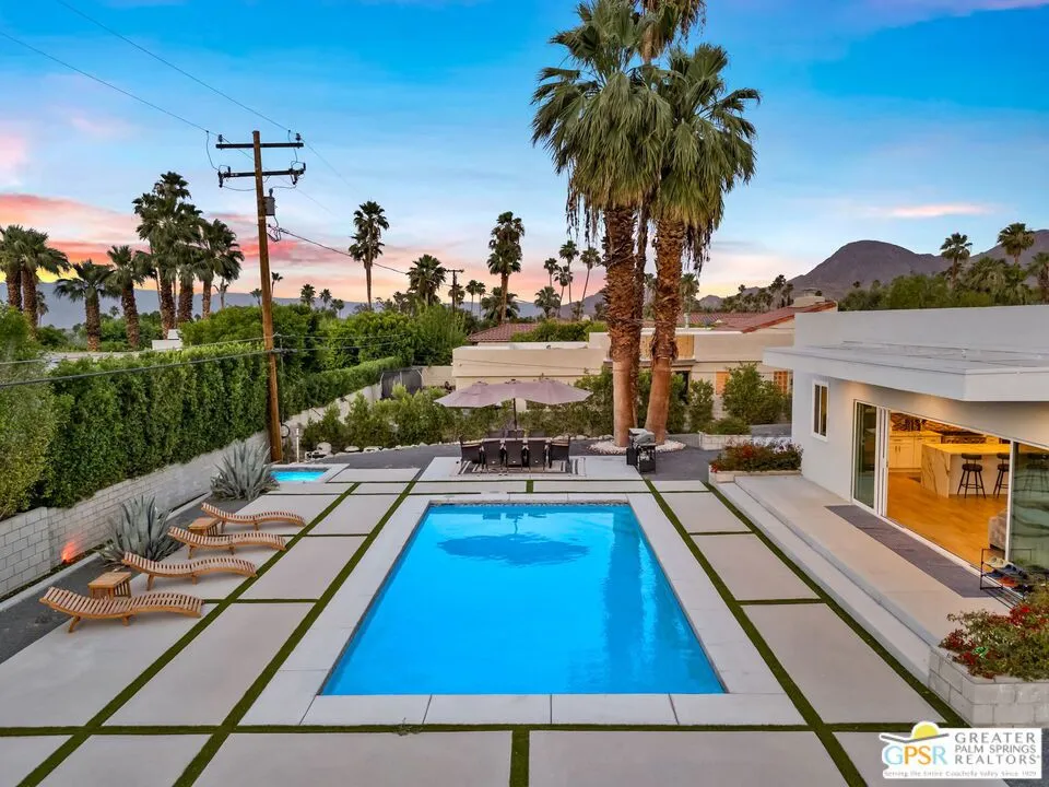 73042 Willow Street Palm Desert, CA 92260