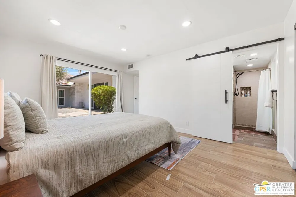 73042 Willow Street Palm Desert, CA 92260