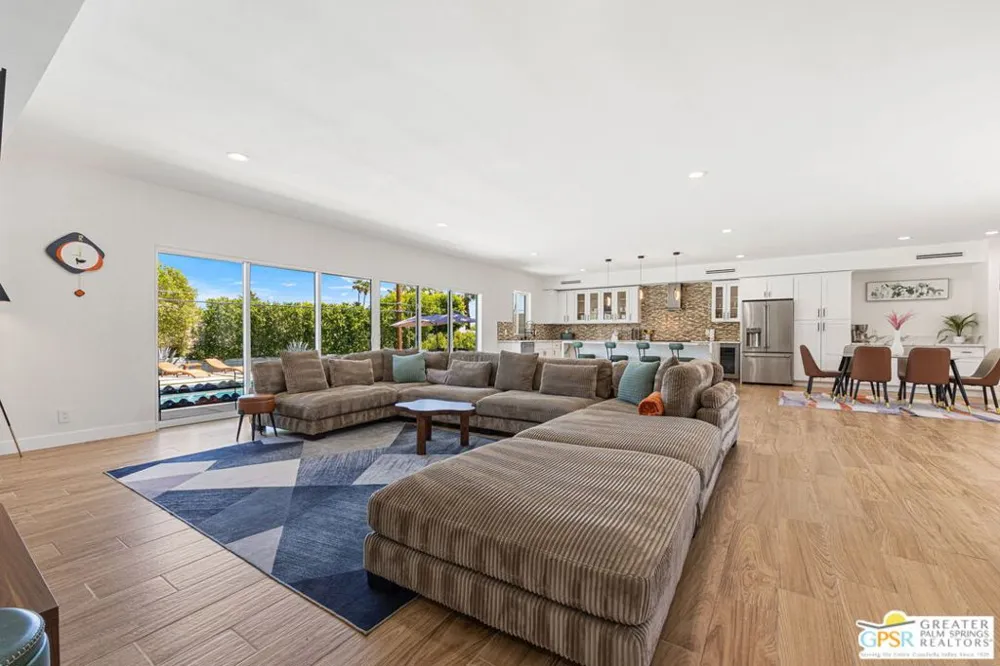 73042 Willow Street Palm Desert, CA 92260